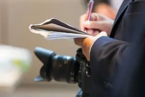 salaire-journaliste-etudes-creatives